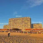 Metropol, Whg 42, Landseite